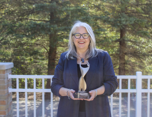Jeanette Hoyer Named 2026 Lakeshore ATHENA Award Recipient